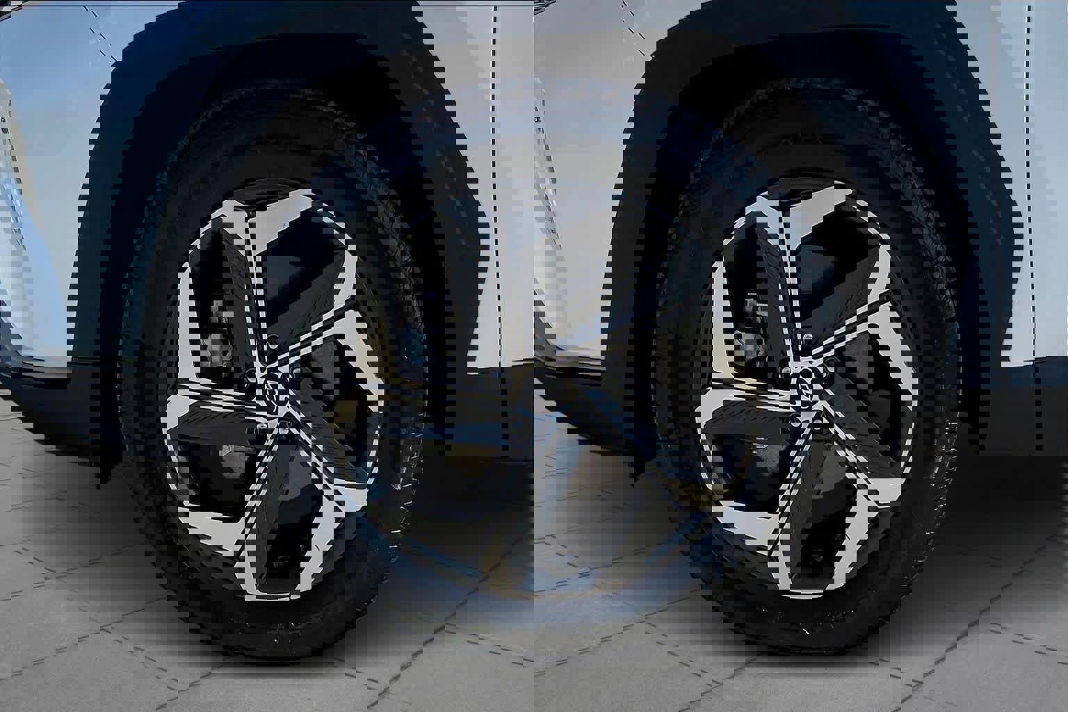 Used 2022 Hyundai Tucson SEL w/ Convenience + Premium Package image 12