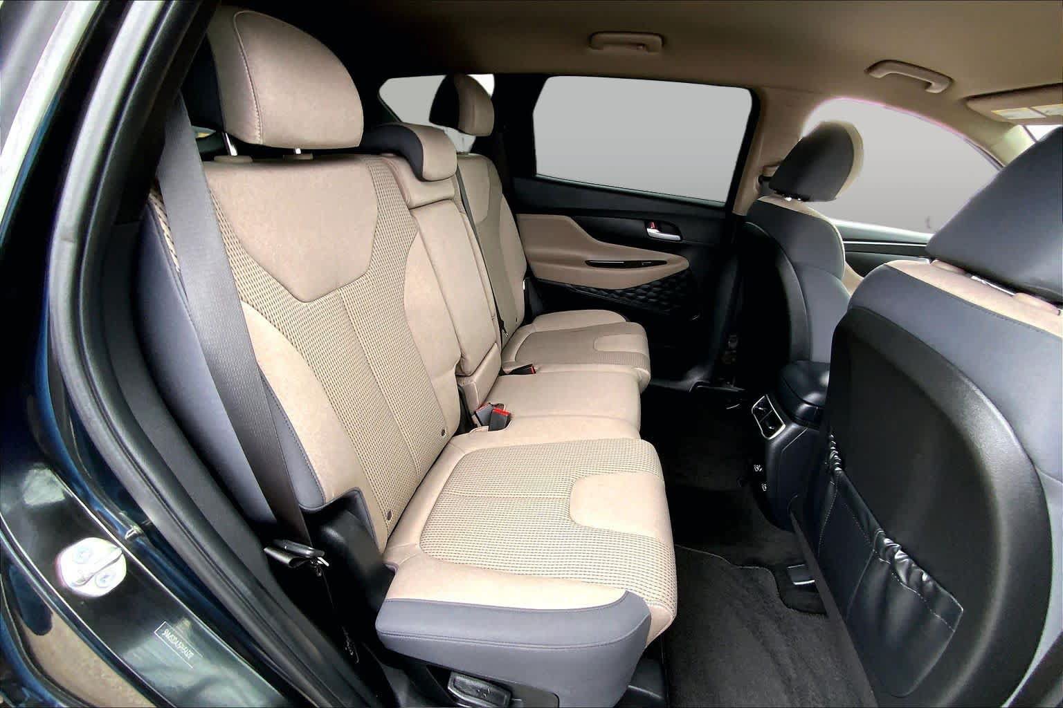 Used 2023 Hyundai Santa Fe SEL w/ Cargo Package AWD/4WD image 18