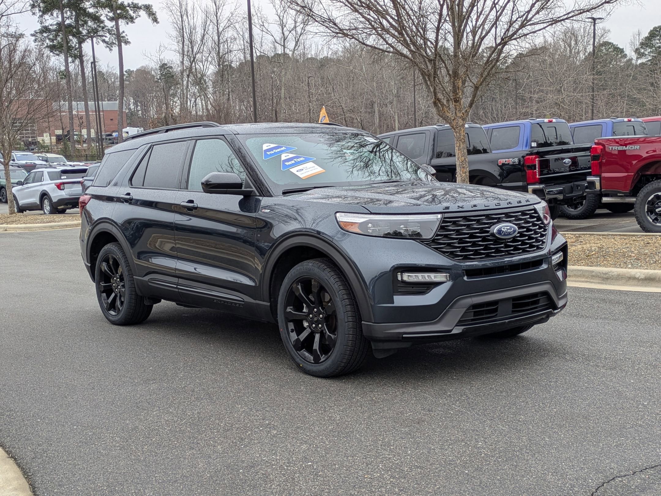 Certified 2023 Ford Explorer ST-Line image 9