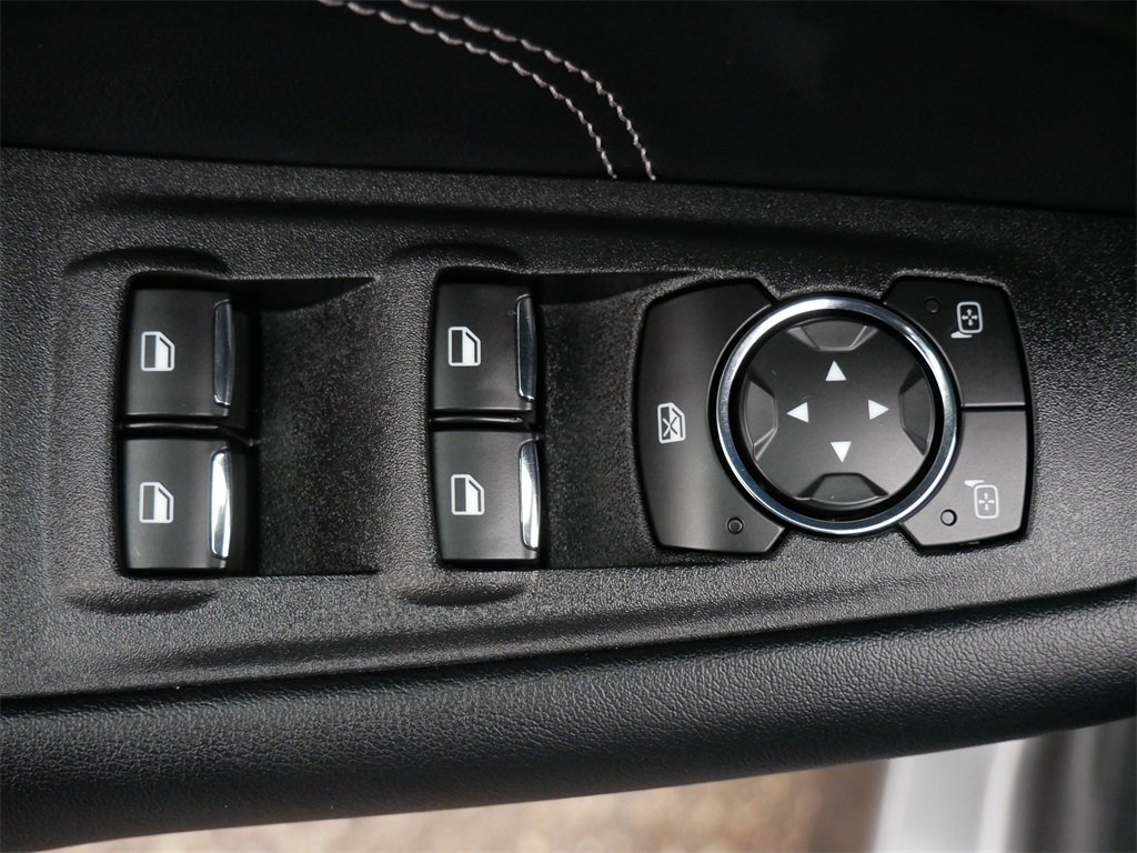 Certified 2022 Ford Edge Titanium w/ Class II Trailer Tow Package image 16