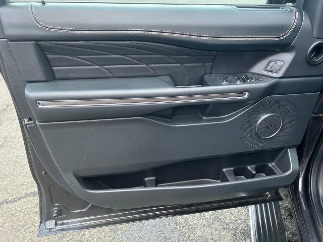 Certified 2023 Ford Expedition Max Platinum image 13
