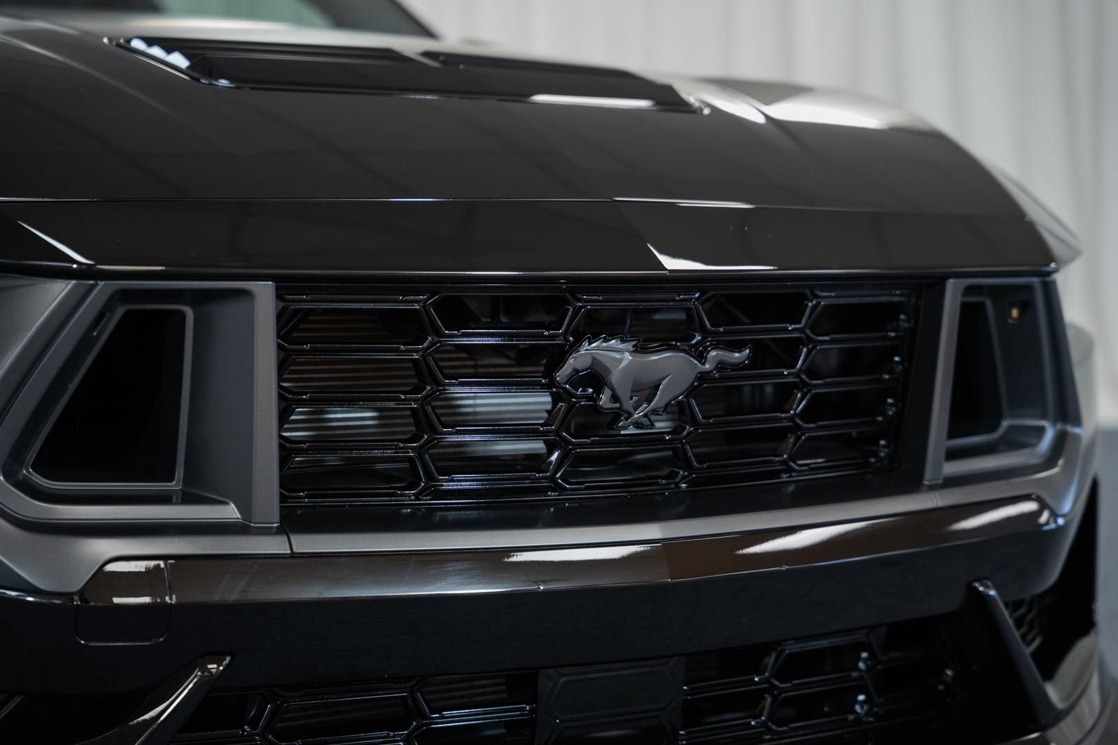 Certified 2026 Ford Mustang Dark Horse RWD image 10
