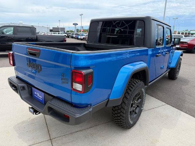 Used 2023 Jeep Gladiator Sport AWD/4WD image 6