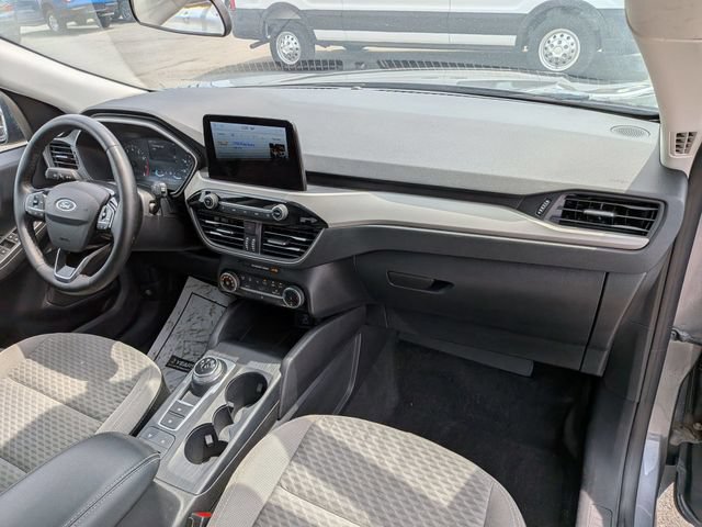Certified 2022 Ford Escape SE w/ Cold Weather Package AWD/4WD image 20