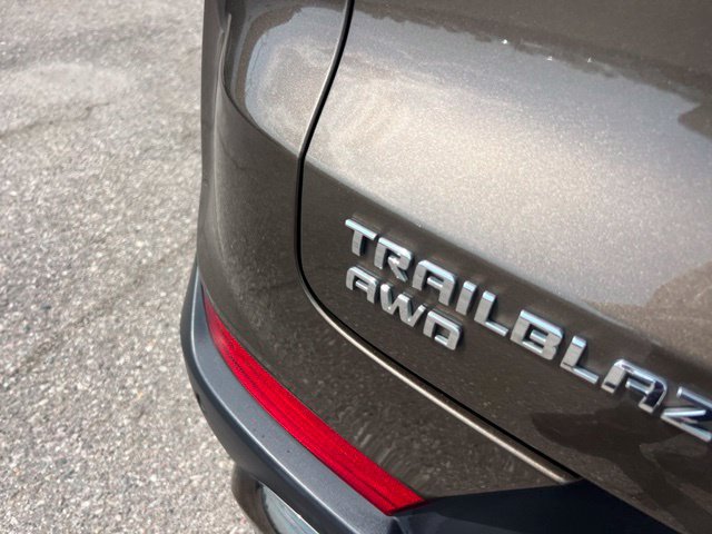 Used 2021 Chevrolet TrailBlazer ACTIV w/ Sun and Liftgate Package AWD/4WD image 27