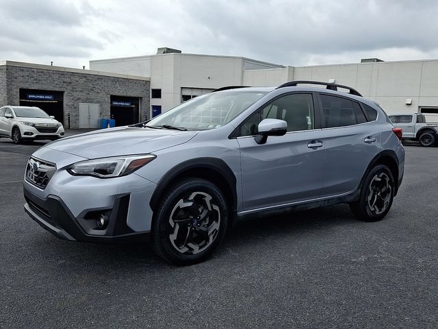 Used 2021 Subaru Crosstrek 2.5i Limited w/ Moonroof Package 2 AWD/4WD image 3