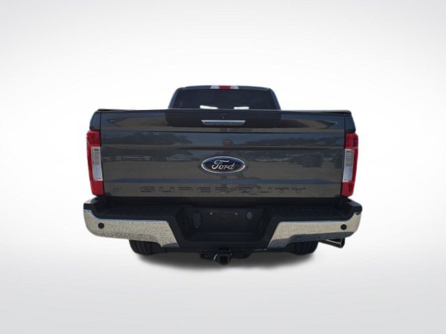 Certified 2019 Ford F250 XLT w/ XLT Premium Package AWD/4WD image 4