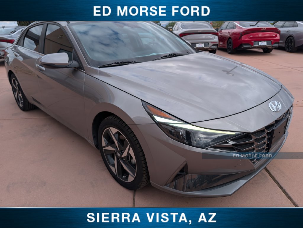 Used 2023 Hyundai Elantra Limited FWD image 11