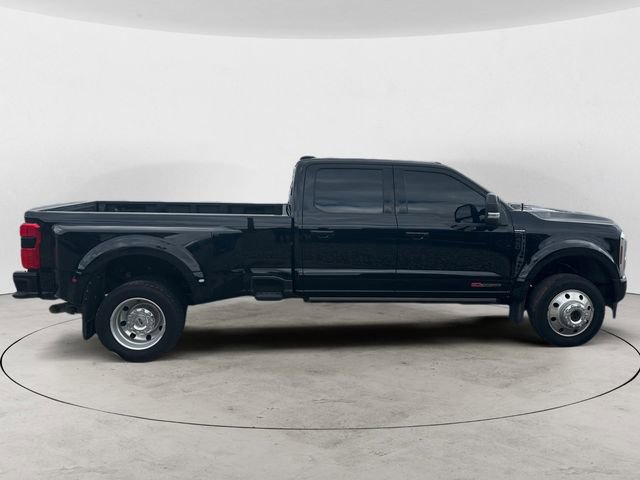 Certified 2025 Ford F450 Platinum w/ FX4 Off-Road Package AWD/4WD image 6