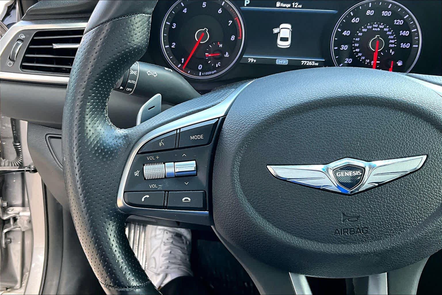 Used 2020 Genesis G70 2.0T RWD image 23