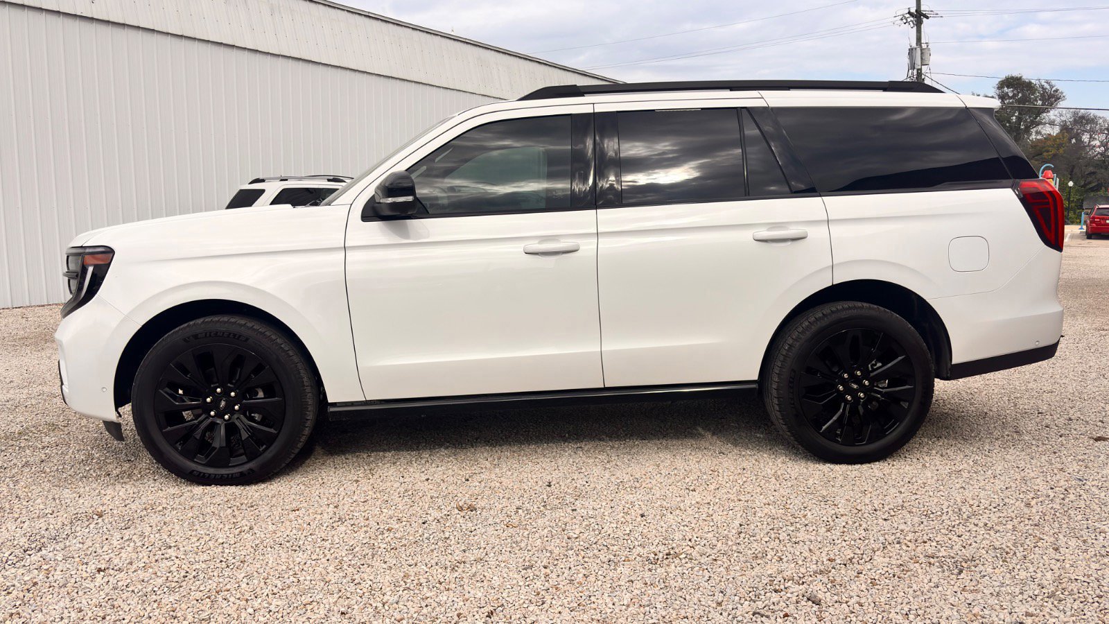 Certified 2025 Ford Expedition Platinum w/ Stealth Appearance Package image 2