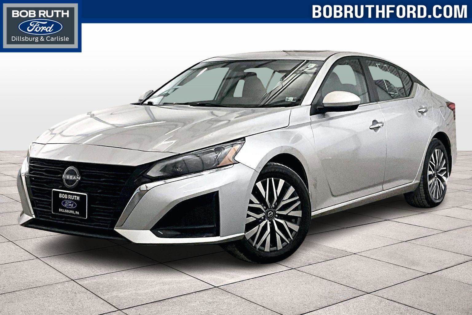 Used 2023 Nissan Altima 2.5 SV w/ SV Premium Package image 5