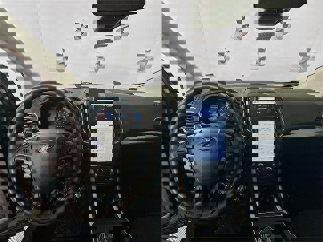 Certified 2024 Ford Edge SE w/ Black Appearance Package image 9