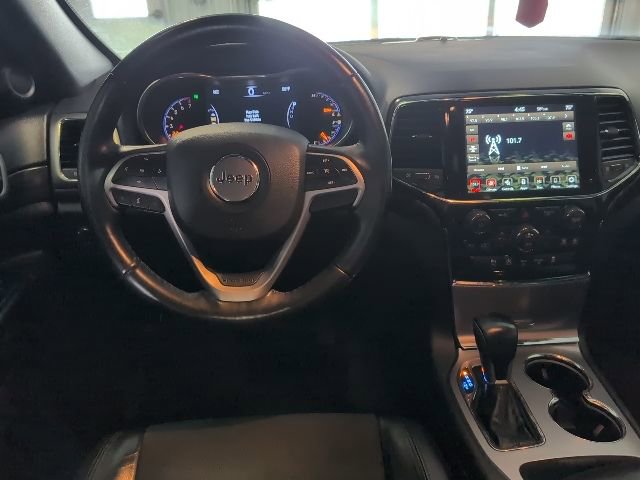 Used 2021 Jeep Grand Cherokee Altitude AWD/4WD image 17
