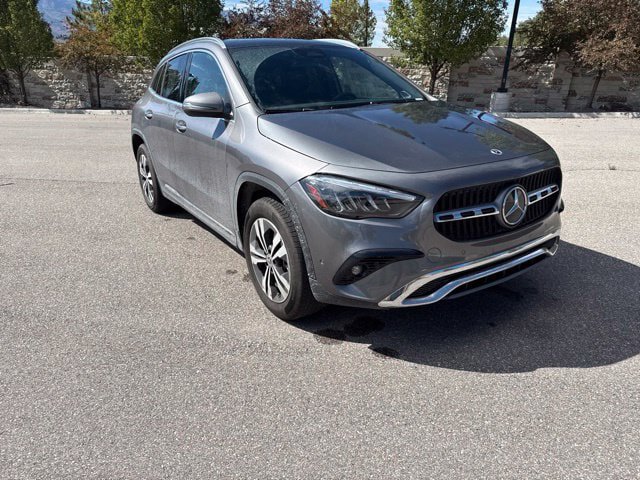 Used 2025 Mercedes-Benz GLA 250 4MATIC image 14