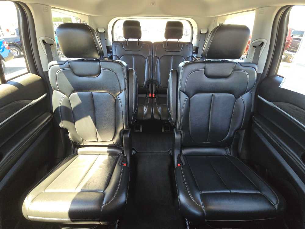 Used 2021 Jeep Grand Cherokee L Limited AWD/4WD image 17