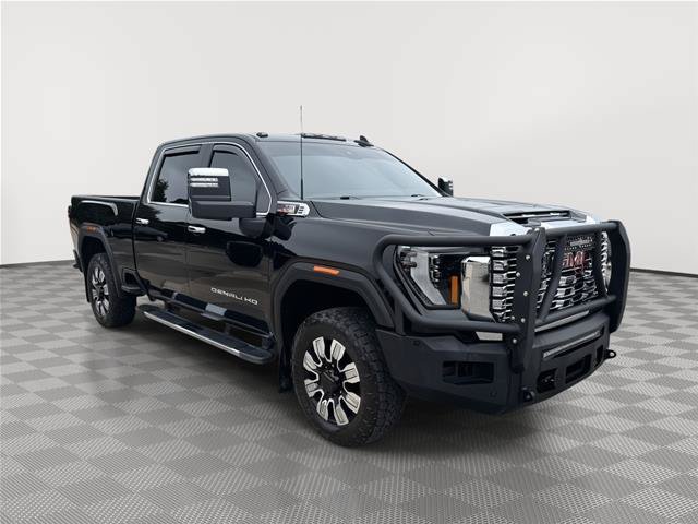 Used 2025 GMC Sierra 2500 Denali w/ Denali Reserve Package AWD/4WD image 4