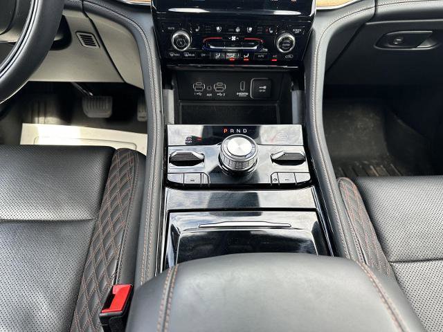 Used 2024 Jeep Grand Cherokee Summit AWD/4WD image 30
