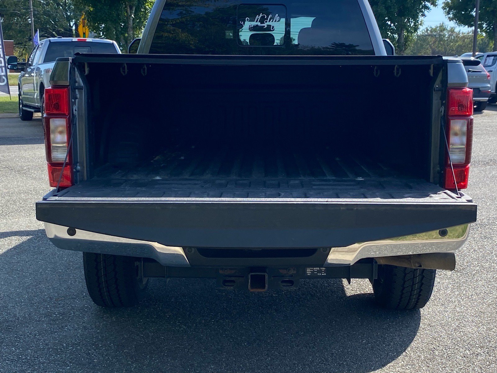Certified 2021 Ford F250 Lariat w/ FX4 Off-Road Package AWD/4WD image 6