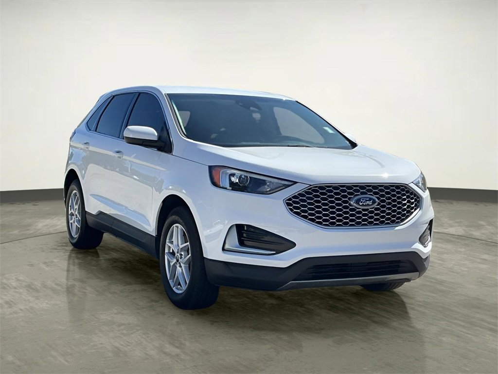 Certified 2024 Ford Edge SEL image 16