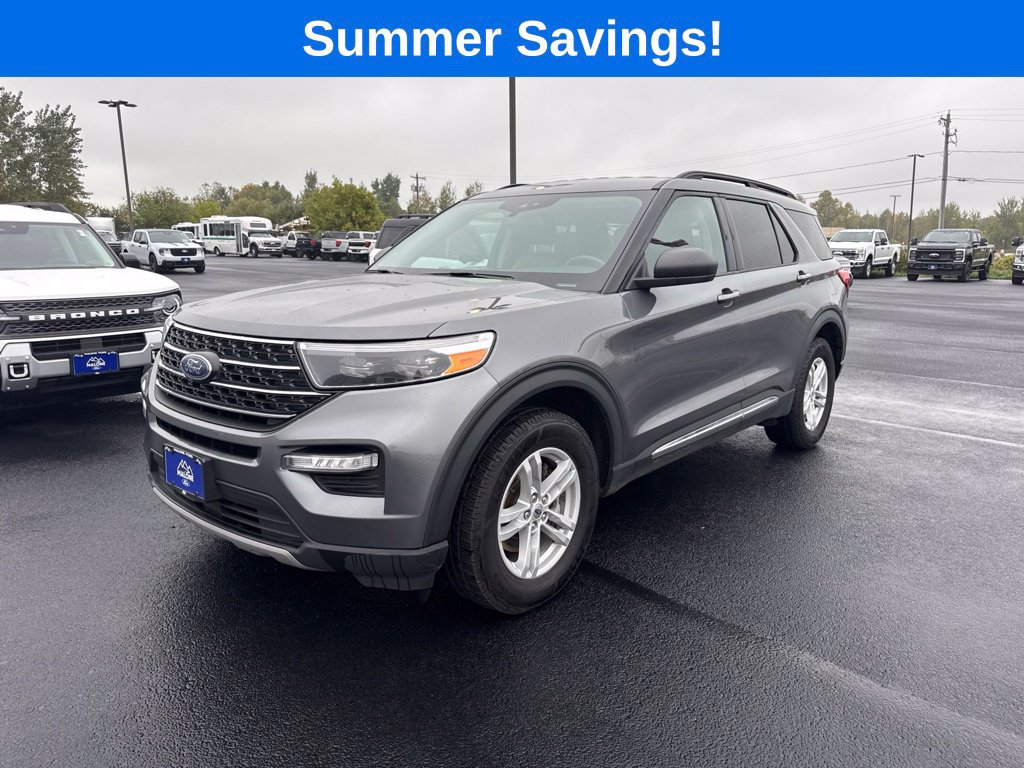 Certified 2021 Ford Explorer XLT w/ Equipment Group 202A AWD/4WD image 3