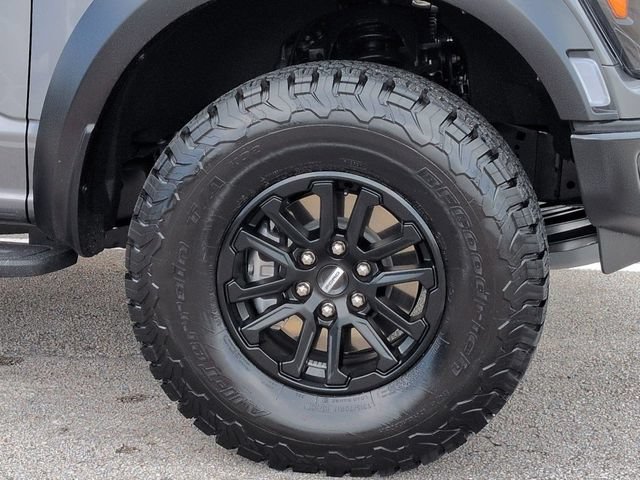 Certified 2025 Ford F150 Raptor AWD/4WD image 10