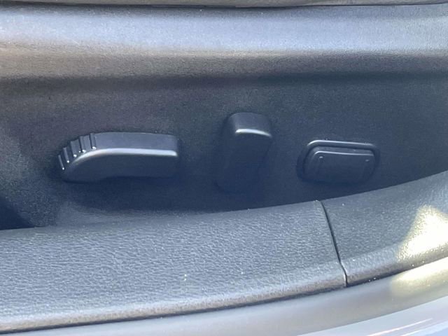 Used 2023 Nissan Altima 2.5 SR w/ SR Premium Package image 17