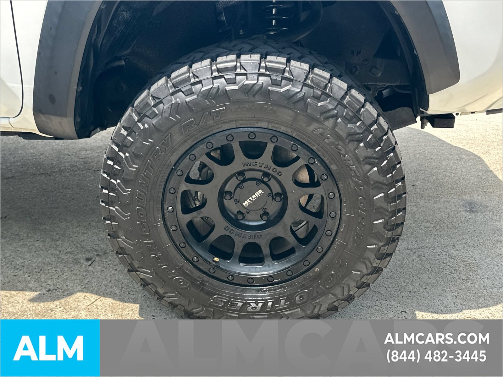 Used 2022 Toyota Tacoma TRD Off-Road RWD image 14