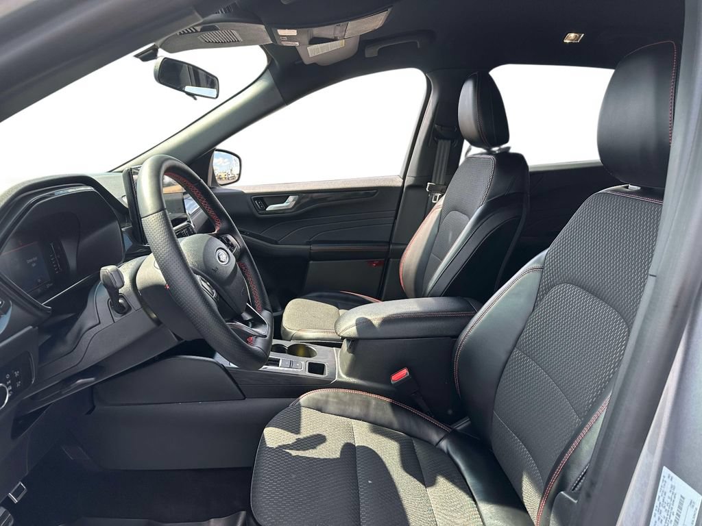 Certified 2024 Ford Escape ST-Line w/ Tech Pack #1 FWD image 10