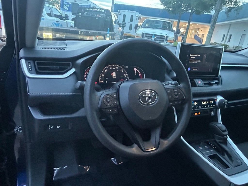 Used 2024 Toyota RAV4 XLE image 32
