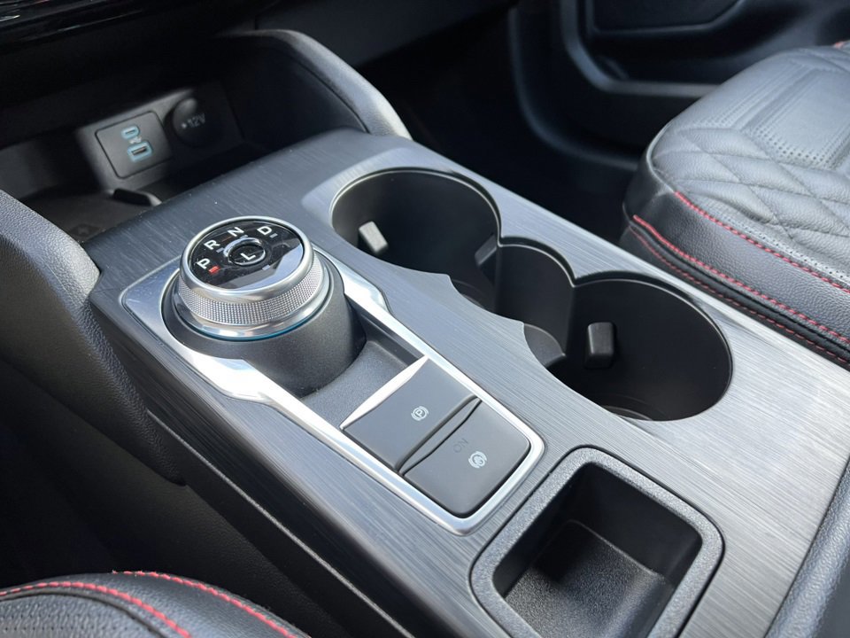 Certified 2023 Ford Escape ST-Line Elite w/ Premium Technology Package image 34