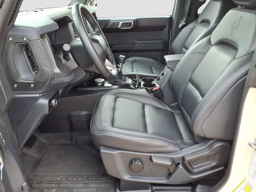 Certified 2025 Ford Bronco Badlands AWD/4WD image 21