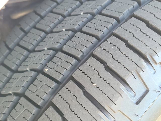 Certified 2023 Ford F150 Lariat w/ Equipment Group 502A High image 35