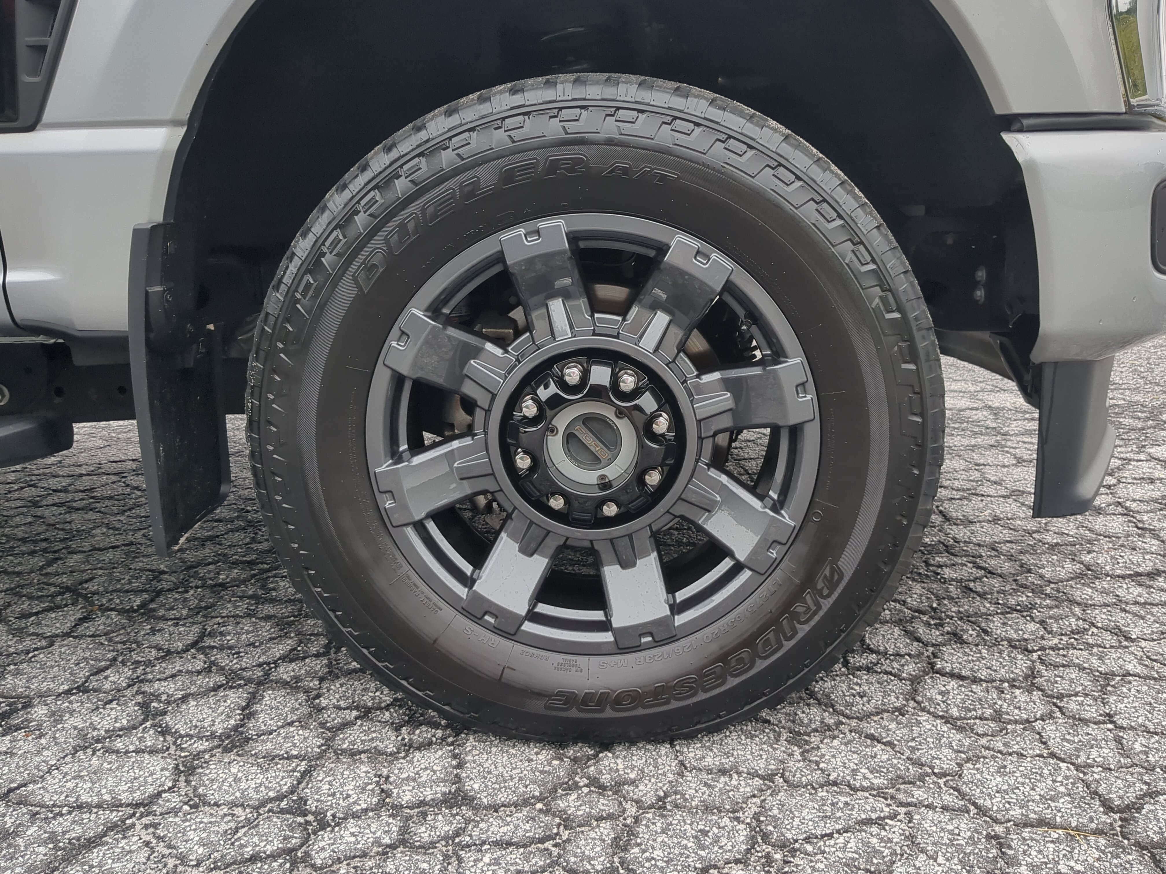 Certified 2023 Ford F350 XLT w/ XLT Premium Package AWD/4WD image 9