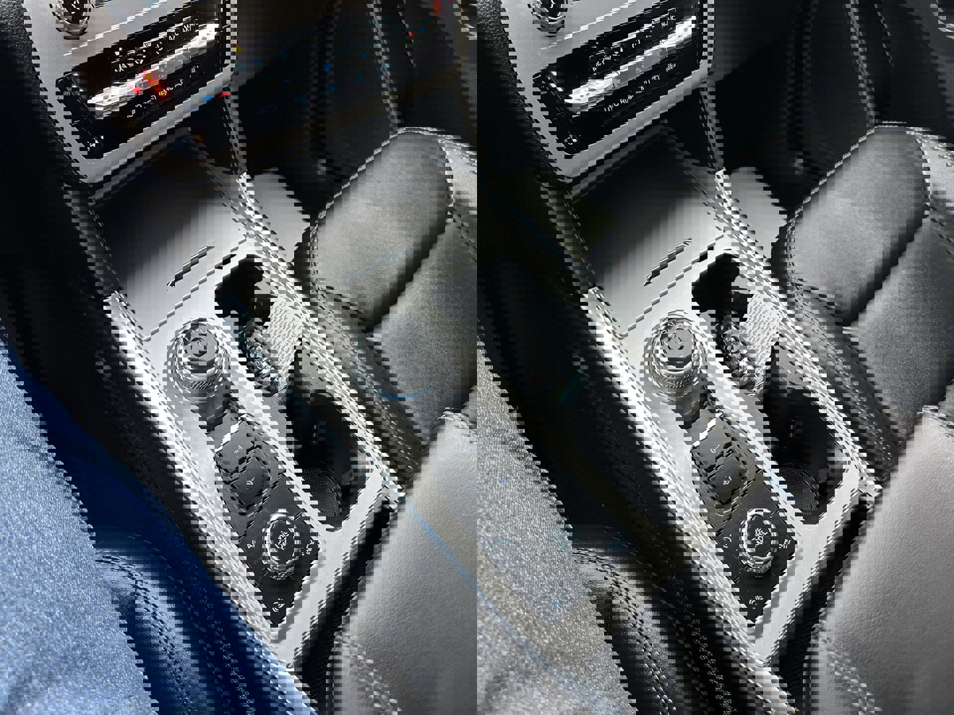 Certified 2023 Ford Explorer XLT w/ Equipment Group 202A image 13