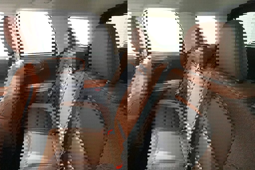 Certified 2025 Ford Bronco Sport Outer Banks w/ Outer Banks Tech Package+ image 26