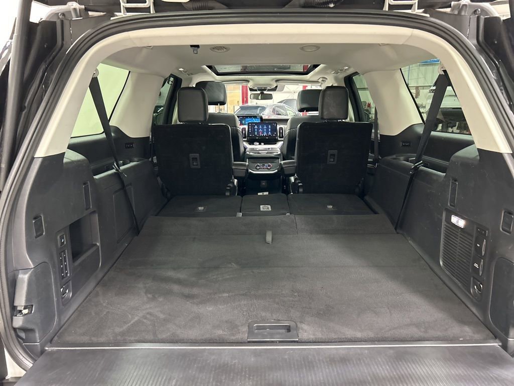 Certified 2025 Ford Expedition Max Platinum AWD/4WD image 35