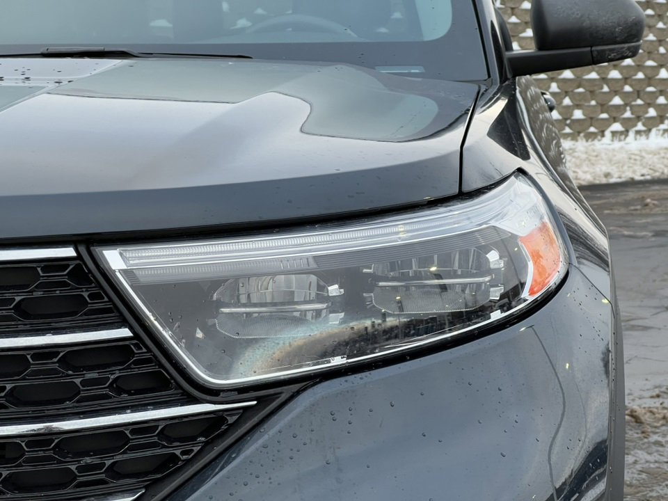 Certified 2023 Ford Explorer XLT w/ Equipment Group 202A image 38