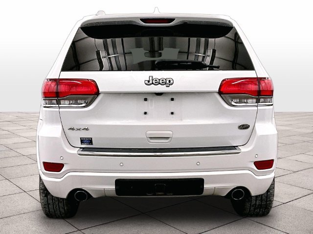 Used 2020 Jeep Grand Cherokee Overland AWD/4WD image 4