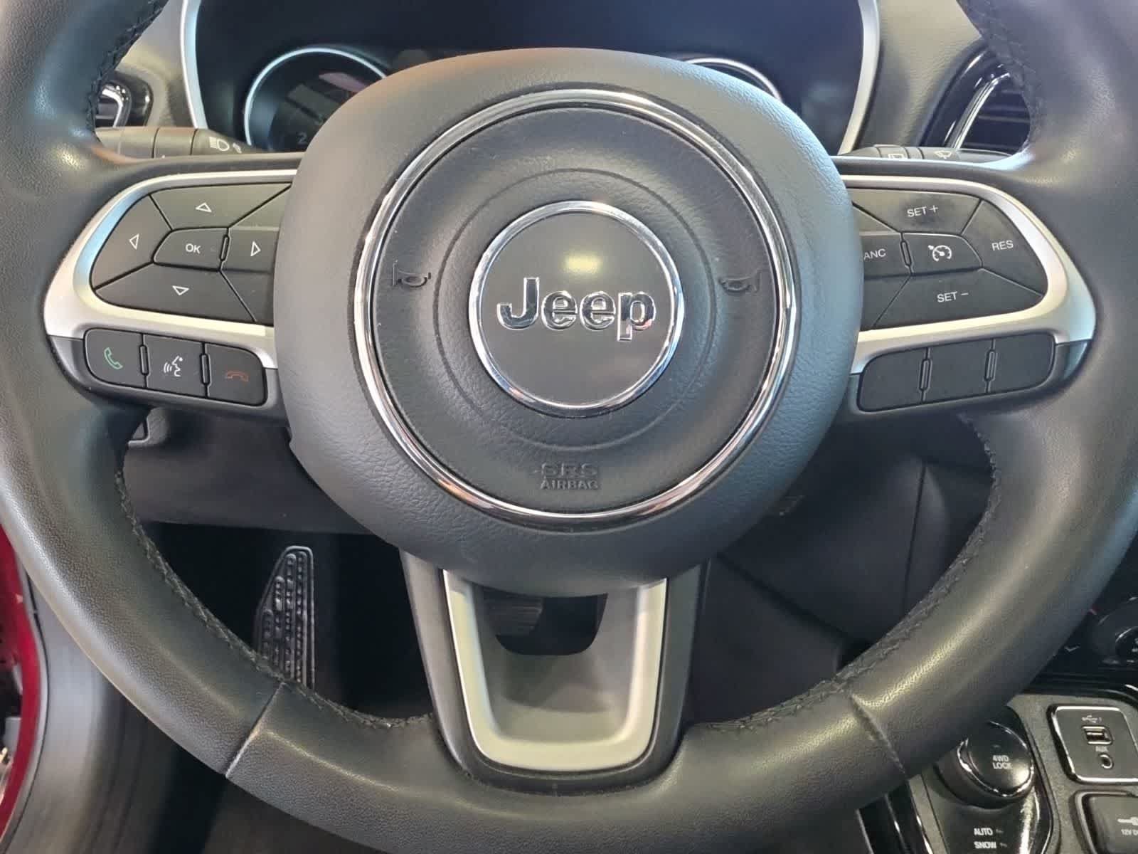 Used 2021 Jeep Compass Latitude w/ Sun and Sound Group AWD/4WD image 21