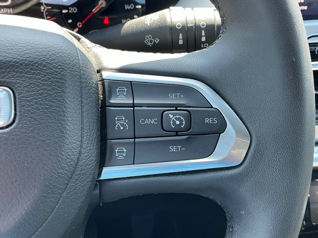 Used 2025 Jeep Compass Limited AWD/4WD image 37