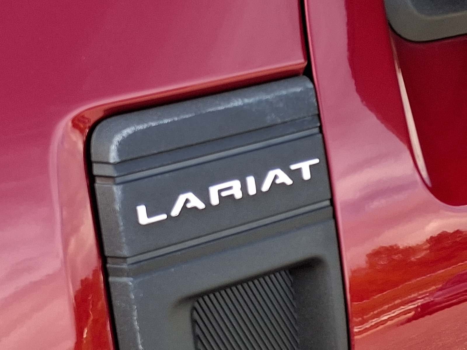 Certified 2025 Ford Maverick Lariat w/ 4K Tow Package AWD/4WD image 31