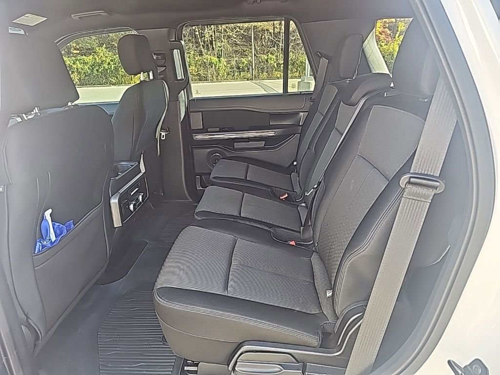Certified 2020 Ford Expedition XLT image 17