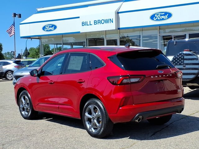 Certified 2024 Ford Escape ST-Line w/ Tech Pack #1 AWD/4WD image 2