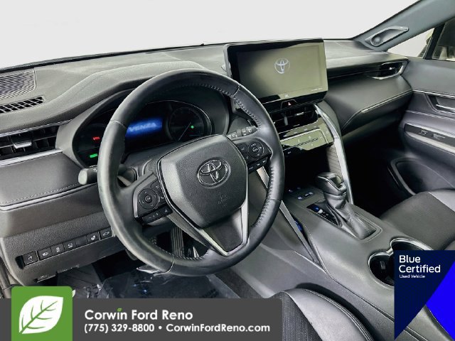 Used 2021 Toyota Venza Limited AWD/4WD image 12