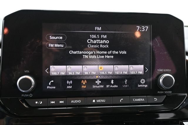 Used 2022 Nissan Pathfinder SV FWD image 19