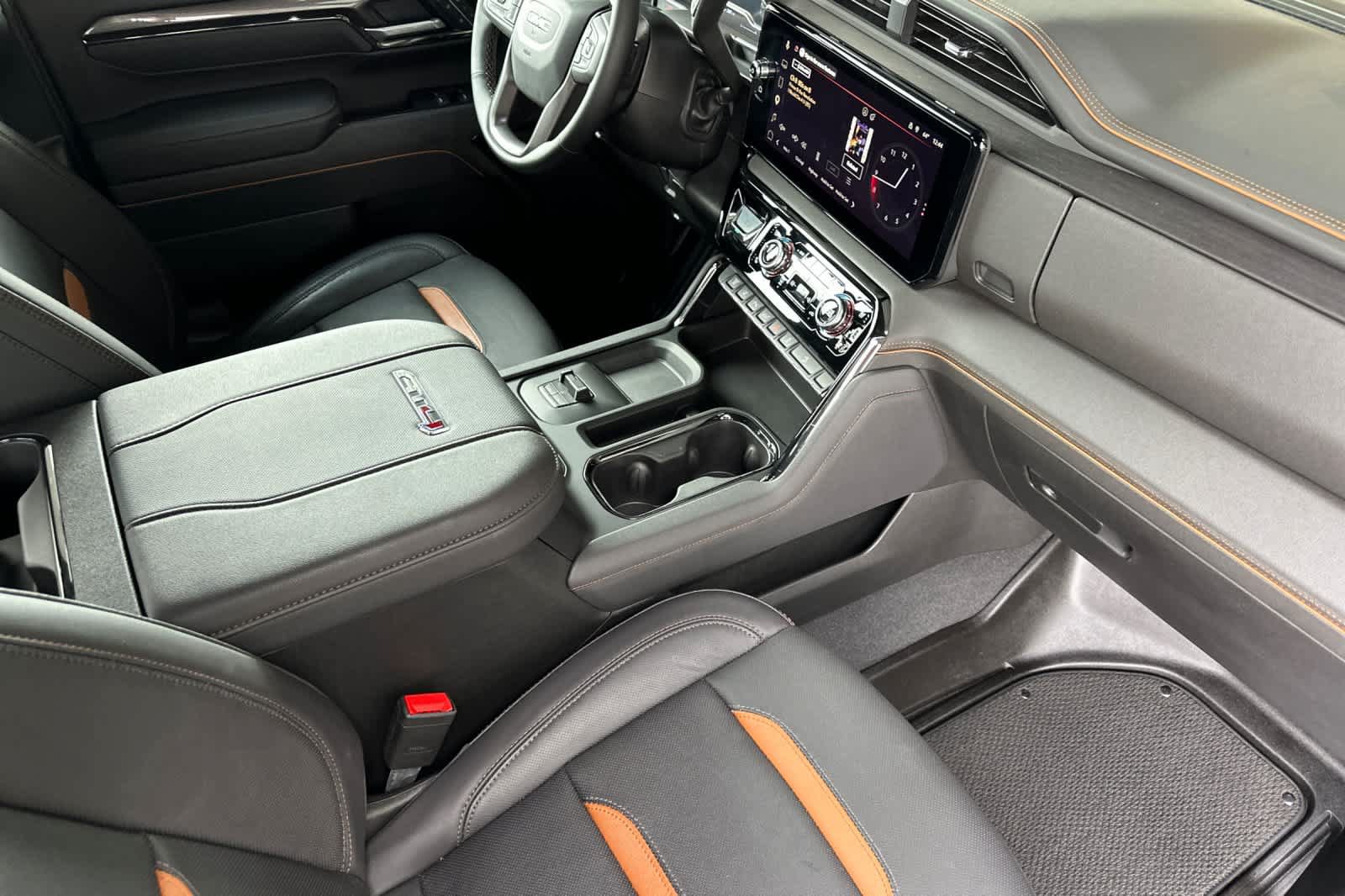 Used 2025 GMC Sierra 2500 AT4 AWD/4WD image 15