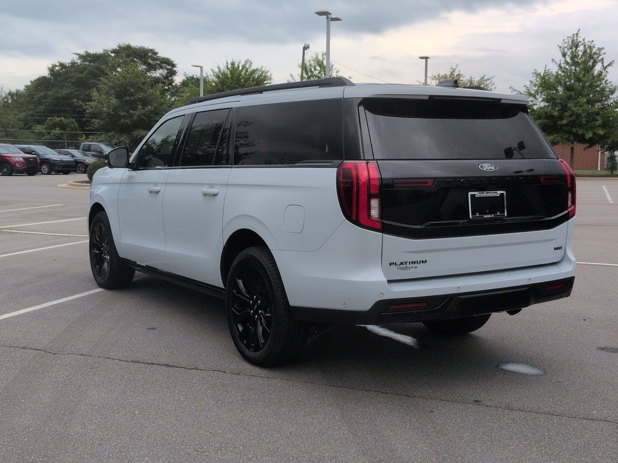 Certified 2025 Ford Expedition Max Platinum w/ Stealth Appearance Package AWD/4WD image 6