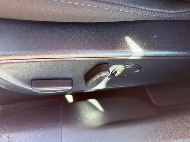 Certified 2024 Ford Escape Active AWD/4WD image 26