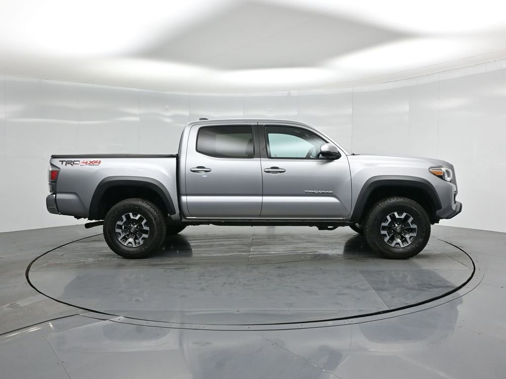 Used 2020 Toyota Tacoma TRD Off-Road image 8